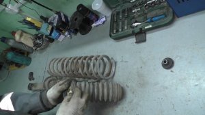 Устраняем  стук в задней подвеске. Прокачиваем новые стойки.