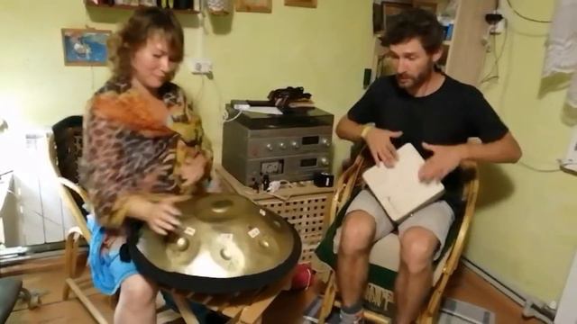 Самый маленький кахон Вояж и Ханг! смотреть онлайн