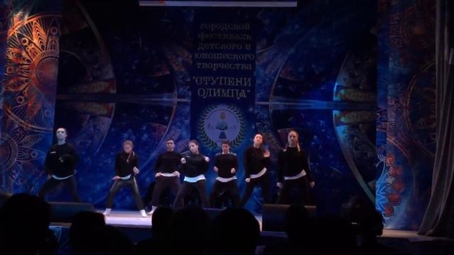 hip hop , команда 'RealFam' смотреть онлайн