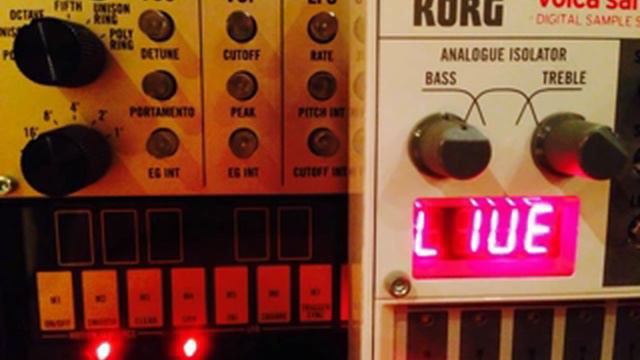 Live Volca Sample, Volca Keys and Bass Station 2 смотреть онлайн