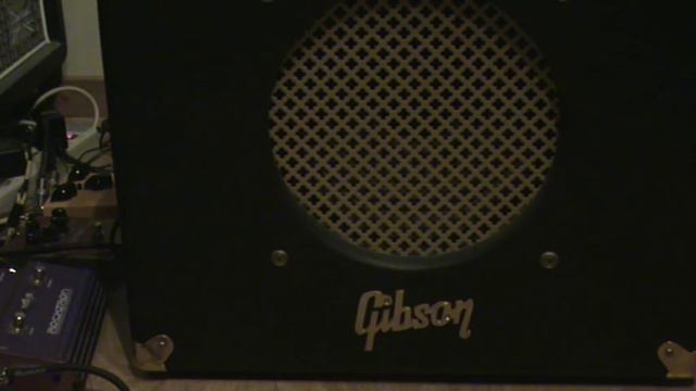 DDL Gibson Amp Goldtone GA - 15 & Fender Strat CS R 60 смотреть онлайн