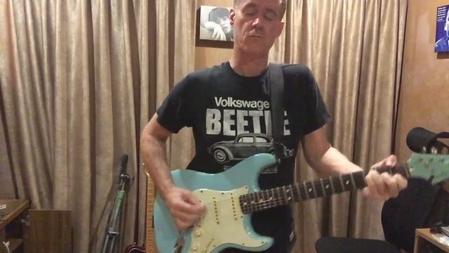 The Sonic Strat! Modded Classic Vibe - Custom Wiring смотреть онлайн