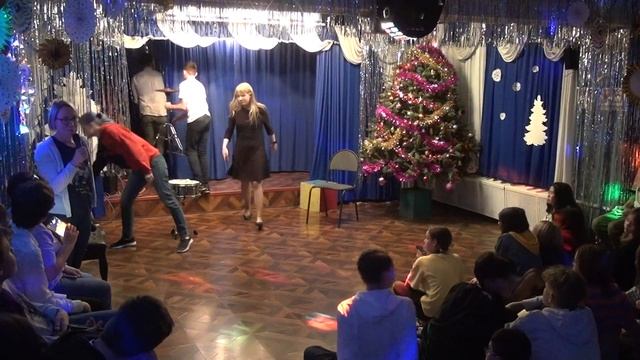 Праздник английского языка (средняя-старшая школа) Ч3 смотреть онлайн