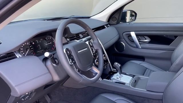 Видеопрезентация автомобиля DS смотреть онлайн