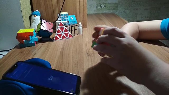 Бью рекорды по сборке кубика рубика #2