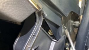 Этот скрип есть у каждого владельца Toyota!!! Проблема решена✅