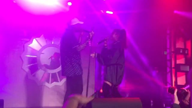 Mac miller and Ariana Grande @ Iron city смотреть онлайн