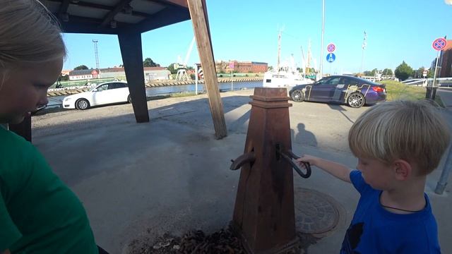 КАК У НАС КРАСИВО! хлебный суп! НЕОБЫЧНЫЙ ПОДАРОК ОТ СЕСТРЫ! посылка для Моники...Черновы ТВ влог