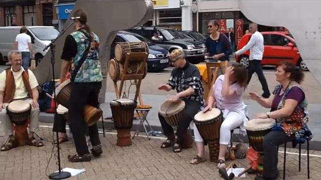 Bedford Djembe Group.mpg смотреть онлайн