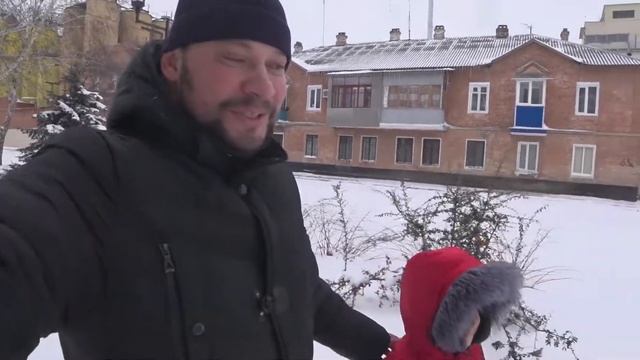 17 января, в Тихорецке выпал снег смотреть онлайн