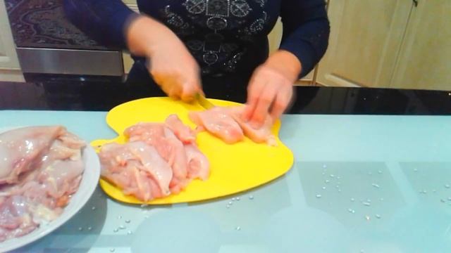 Куриная Грудка Запеченная в Панировочных Сухарях/#irinashparko смотреть онлайн