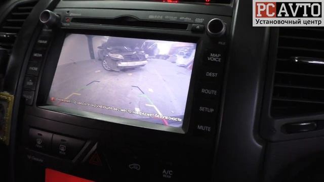 Kia Sorento - замена камеры заднего вида смотреть онлайн