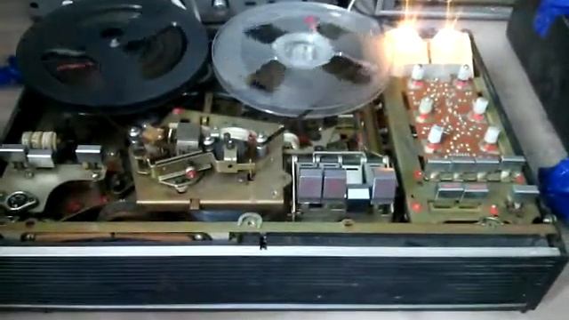 Катушечный магнитофон Elfa 203 1. Stereo смотреть онлайн