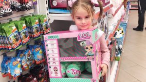 Куклы LOL Surprise Новая кукла ЛОЛ Алина и Макс играют на детской площадке  playground for kids