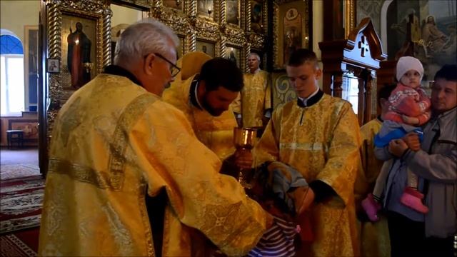Престольный праздник в храме Святителя Николая Архиепископа Мирликийского в г Михайловка смотреть онлайн