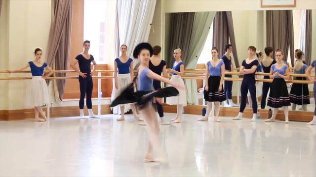 The Royal Ballet School Summer Performances at Opera Holland Park смотреть онлайн