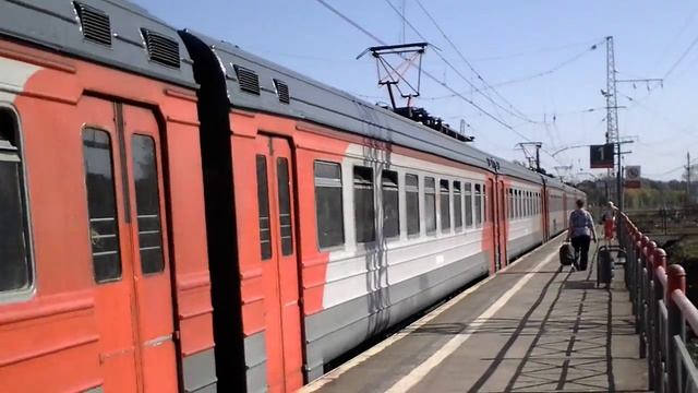 Электропоезд ЭР2К-1148, станция Ясногорск / EMU Train ER2K-1148, Yasnogorsk Station