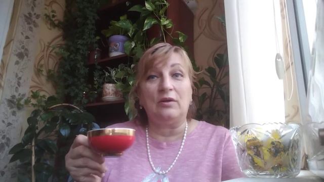Наша Даша в Италии сидит дома и плачет. смотреть онлайн