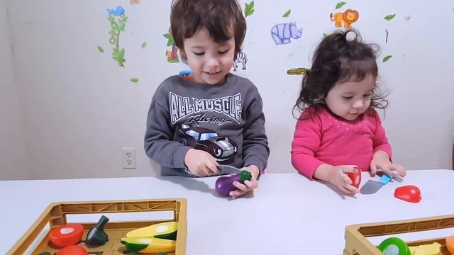 Learn Fruits and Vegetables with Toys for Kids - Fun Learning Videos for Toddlers and Children смотреть онлайн