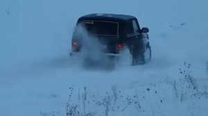 Нива по снегу. Резина Nortec  MT-540 215 65 16.
