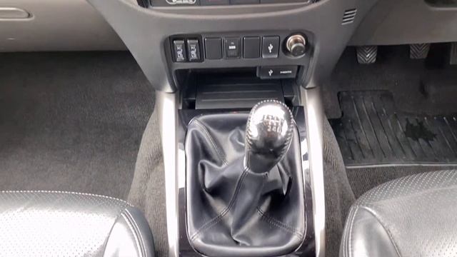 Acorn Stone - WN18YFY - Mitsubishi L200 2.4 DI-D DC Warrior 4WD 4dr смотреть онлайн