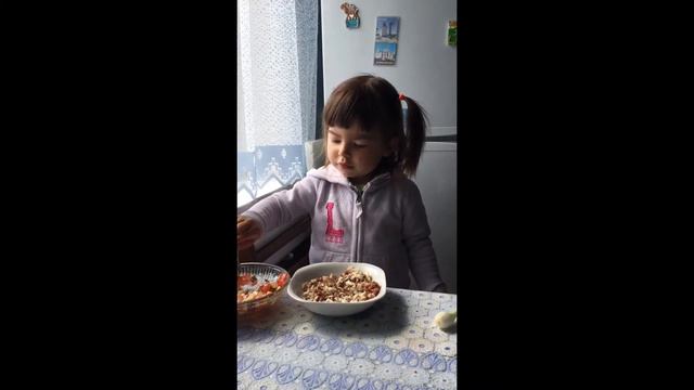 Как нужно правильно кушать смотреть онлайн