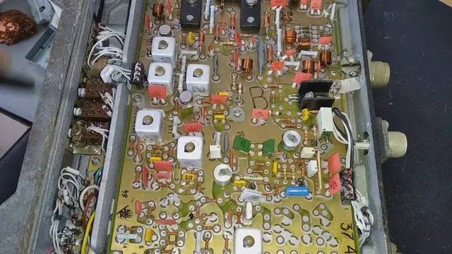 Радиостанция (рация) ЛЕН-В. Разбор. Содержание.