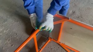 Столик для строительных и отделочных работ оранжевый. Малярный столик. Сборка стола