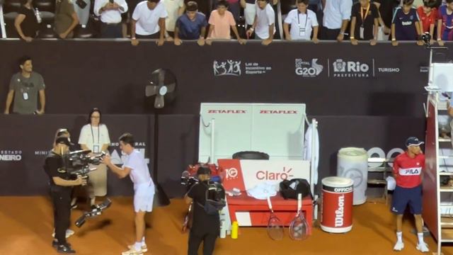 Joao Fonseca arrives: Beats Cristian Garin Rio Open Round 2 смотреть онлайн
