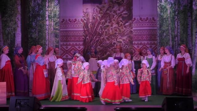 Народный вокальный ансамбль "Калина красная" | Вербный хоровод смотреть онлайн