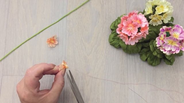 Ribbon's Primrose /DIY/Primrose Hecha De Cintas/Примула из лент