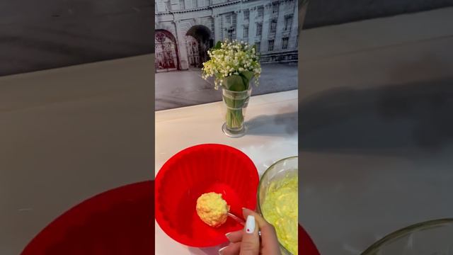 Готуємо разом з Лесею Літовінською. Найсмачніша сирна запіканка приготовлена в духовці. смотреть онлайн
