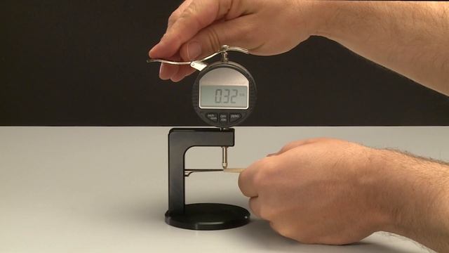 Digitale Messuhr für Fagott - Digital dial indicator for bassoon смотреть онлайн