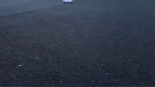 BMW I8 на пульте управления смотреть онлайн