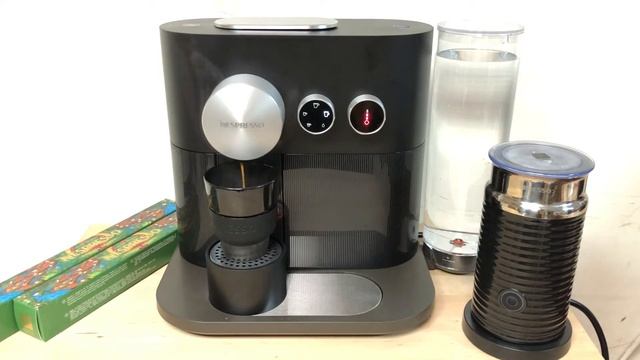 Nespresso Expert make Americano 'Roma' смотреть онлайн