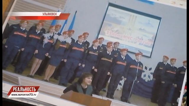 В КРЕМЛЬ НА ЁЛКУ смотреть онлайн