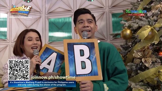 Vice finds out who Pastillas Girl's boyfriend is in Ex-Battalion | It's Showtime Madlang Pi-POLL смотреть онлайн