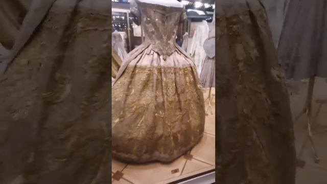 Не в одних корсетах дело, девочки смотреть онлайн