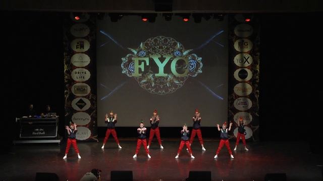 14 OдУваNы BEST DANCE SHOW KIDS смотреть онлайн