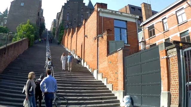 ЛЬЕЖ: маленький ПАРИЖ в Бельгии. УБИЙСТВЕННЫЕ 374 ступени || Liege Belgium 2019 смотреть онлайн