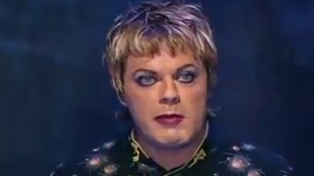 Eddie Izzard "Cake or Death" Sketch From Dress to Kill смотреть онлайн