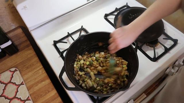 NEW ORLEAN'S STYLE GUMBO смотреть онлайн