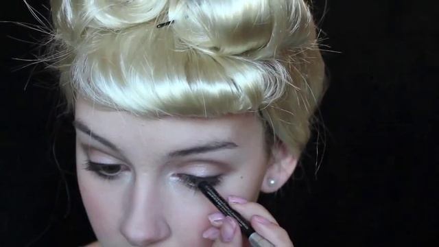 Vintage 1950's Cinderella Makeup Tutorial смотреть онлайн
