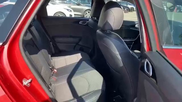KIA Ceed Sportswagon 1.6 GDi Plug-in Hybrid Power DCT смотреть онлайн
