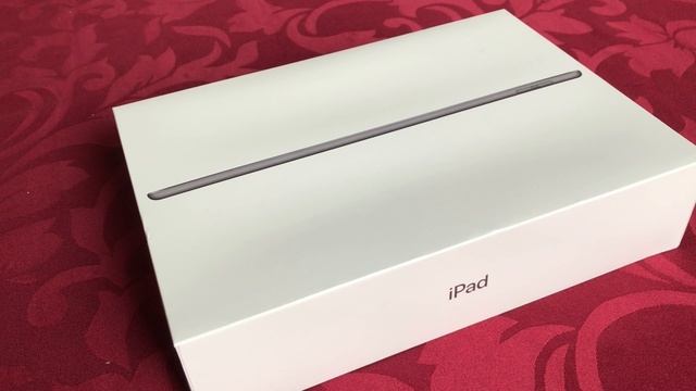 Apple iPad 10.2 - iPad 2019 - iPad 7. Generation - Verpackung rechte Seite смотреть онлайн