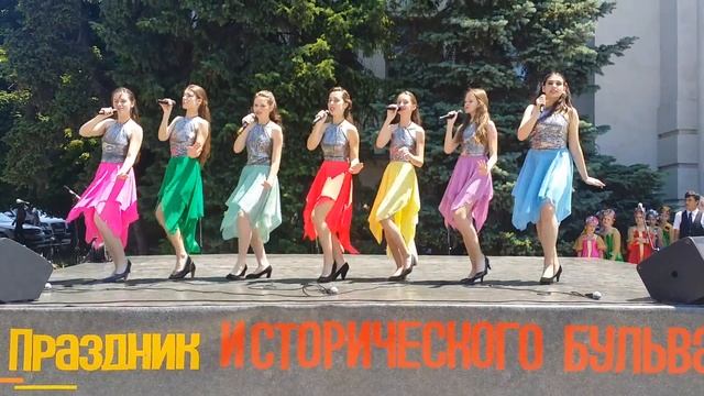 Потанцуем, пошалим смотреть онлайн