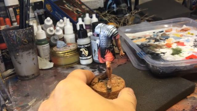 Pintando una armadura mezclando Metal no Metal y Metal Real - Legionario Romano смотреть онлайн