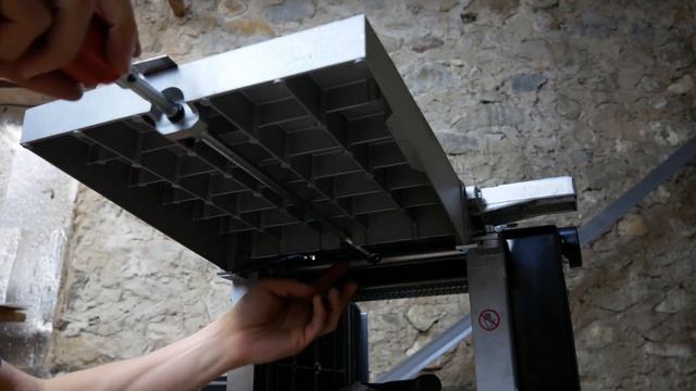 Raboteuse dégauchisseuse Metabo HC260C - présentation, montage et avis смотреть онлайн