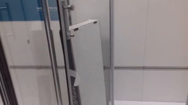 Женский ремонт / Нужен линолеум в кладовку / Гуляем по Леруа Мерлен смотреть онлайн