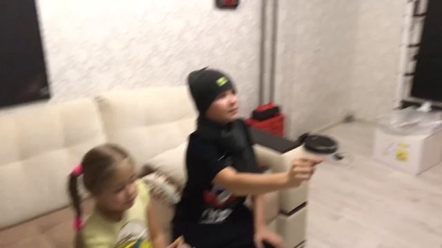 ВЛОГ: ПОКУПКИ КРОССОВКИ NIKE ЗА 13000р + ШАПКА И ШАРФ CROPP TOWN // УФА ШОПИНГ VLOG смотреть онлайн